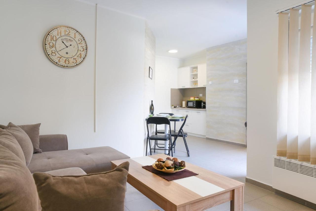 Apartamento Centar Lux 3 Zrenjanin Exterior foto